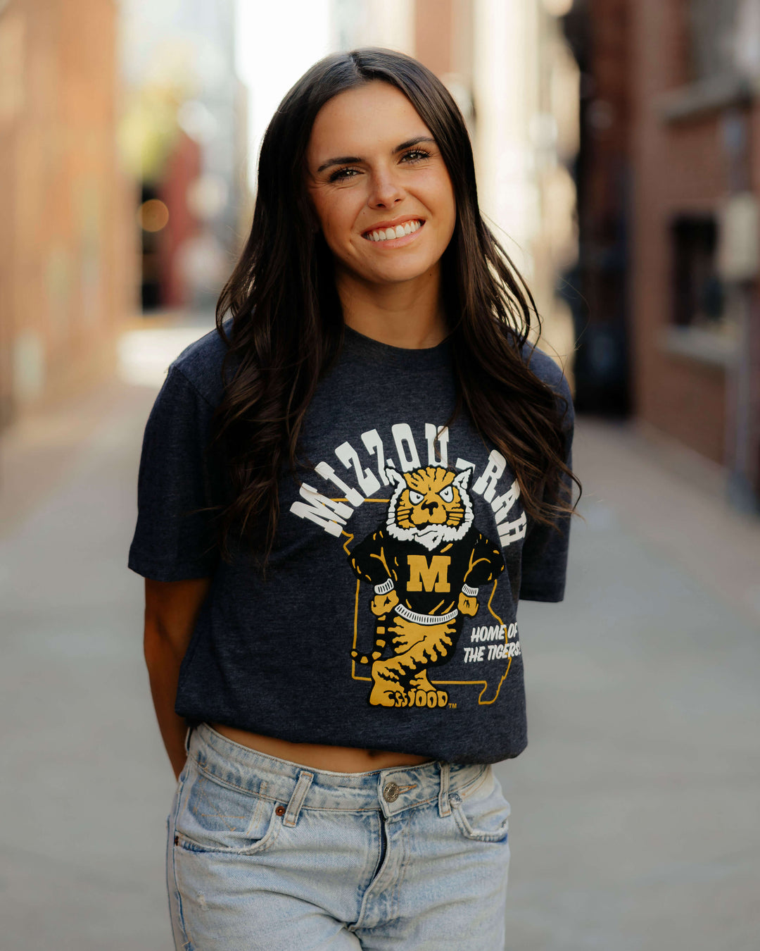 Mizzou-Rah Missouri Tigers Black Vintage T-Shirt | CHARLIE HUSTLE