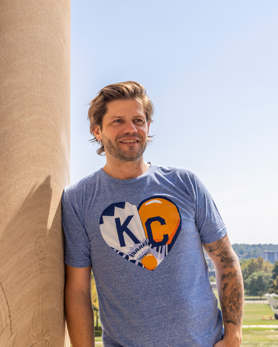 ka na ta 12years shirt サイズ2 定価39600円BLUE Shuttlecock KC Heart Nelson Atkins Blue T-Shirt | CHARLIE HUSTLE