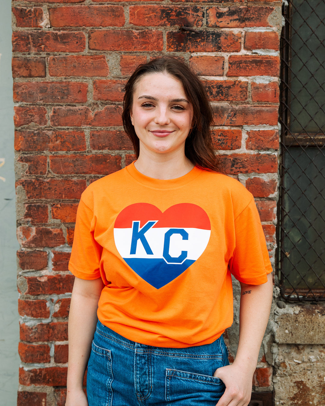 Netherlands KC Heart Heather Orange T-Shirt | CHARLIE HUSTLE